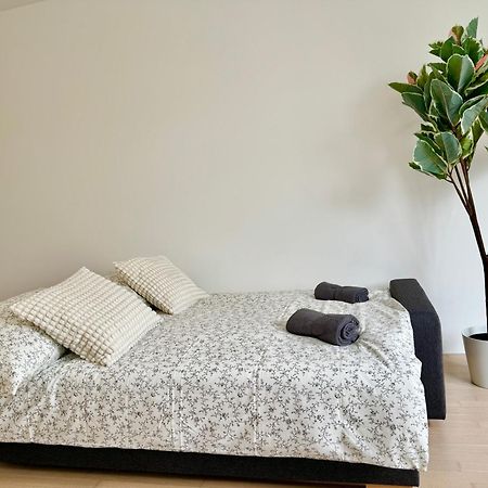 Stylish Schoenbrunn Apartments With Free Parking Vienna Exterior photo