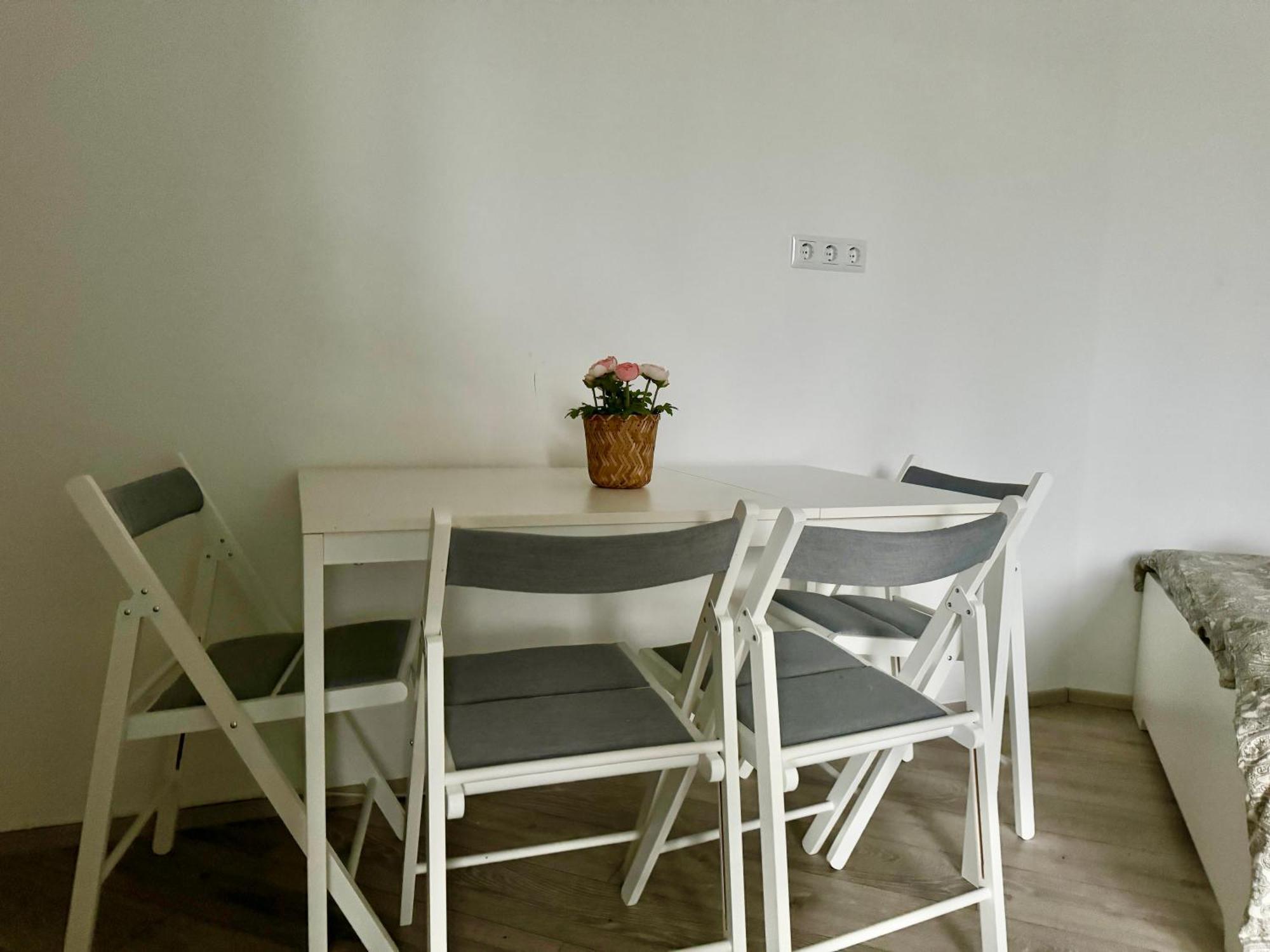 Stylish Schoenbrunn Apartments With Free Parking Vienna Exterior photo