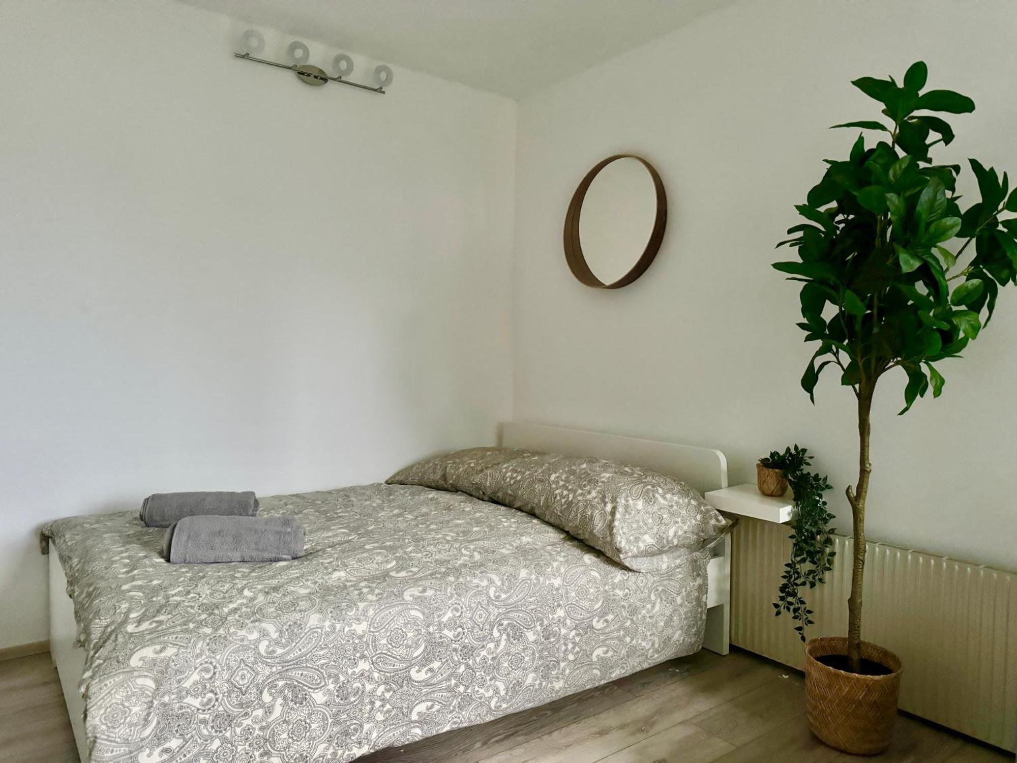 Stylish Schoenbrunn Apartments With Free Parking Vienna Exterior photo