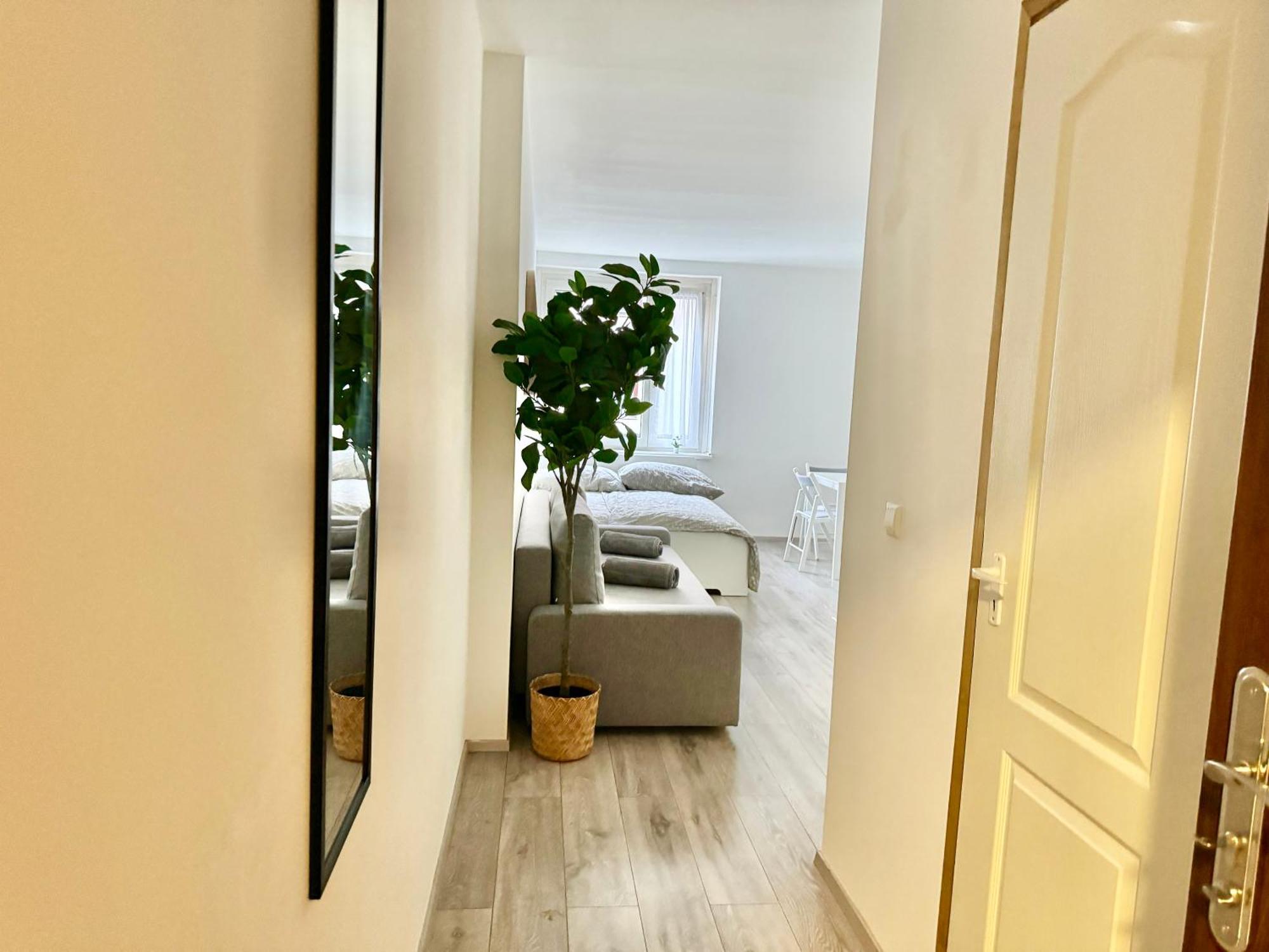 Stylish Schoenbrunn Apartments With Free Parking Vienna Exterior photo