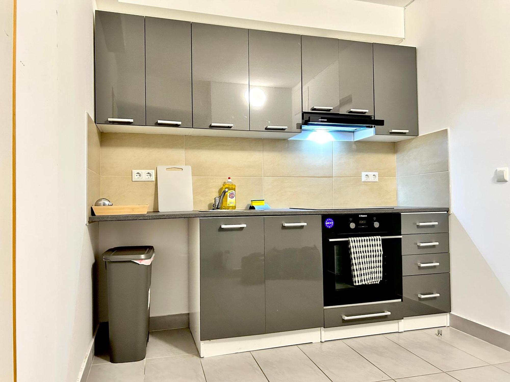 Stylish Schoenbrunn Apartments With Free Parking Vienna Exterior photo