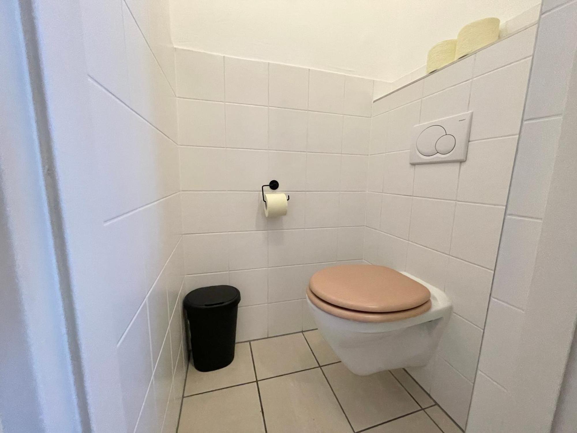 Stylish Schoenbrunn Apartments With Free Parking Vienna Exterior photo