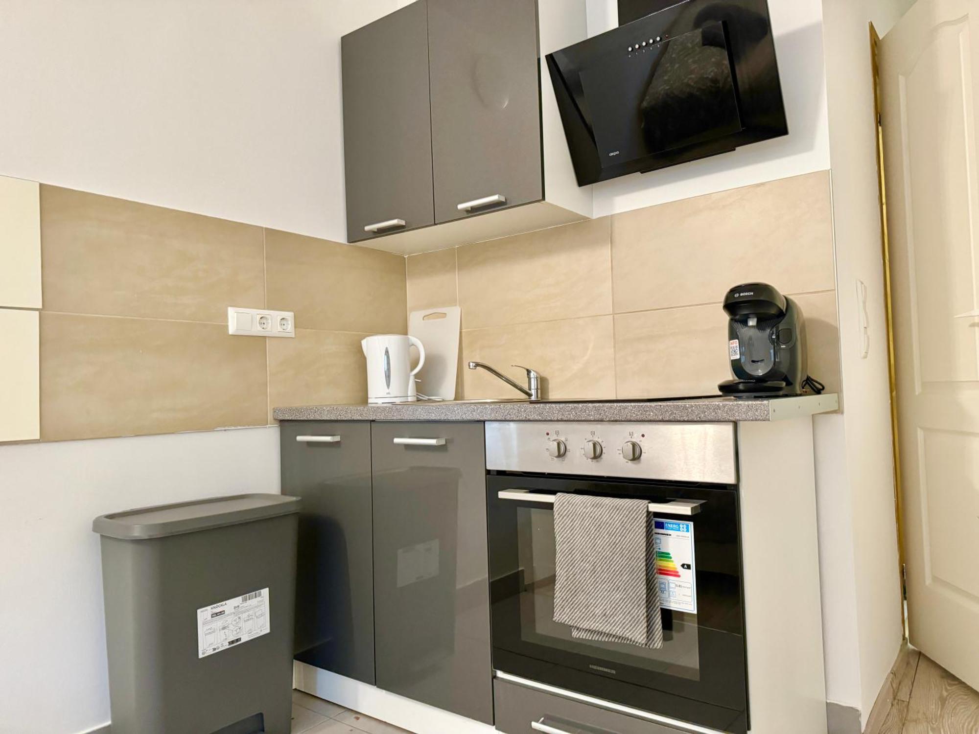 Stylish Schoenbrunn Apartments With Free Parking Vienna Exterior photo
